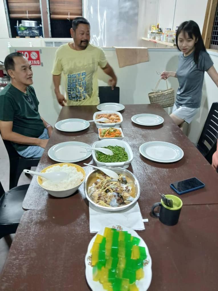 Mulu Tribal Homestay Kültér fotó