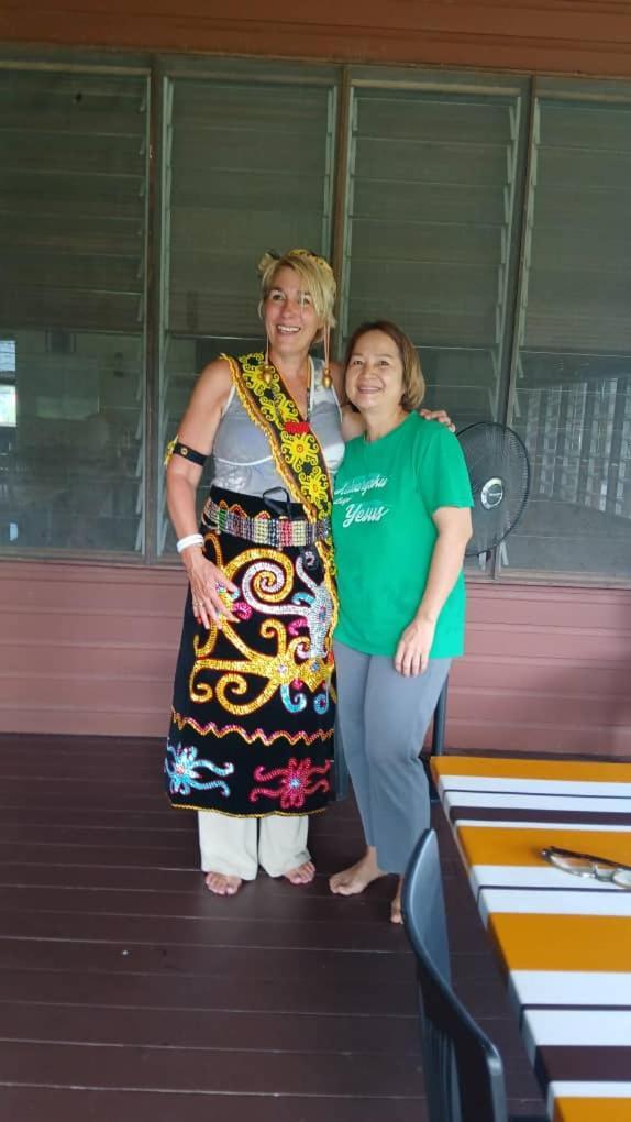 Mulu Tribal Homestay Kültér fotó